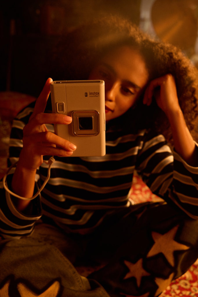 FUJI. Instax