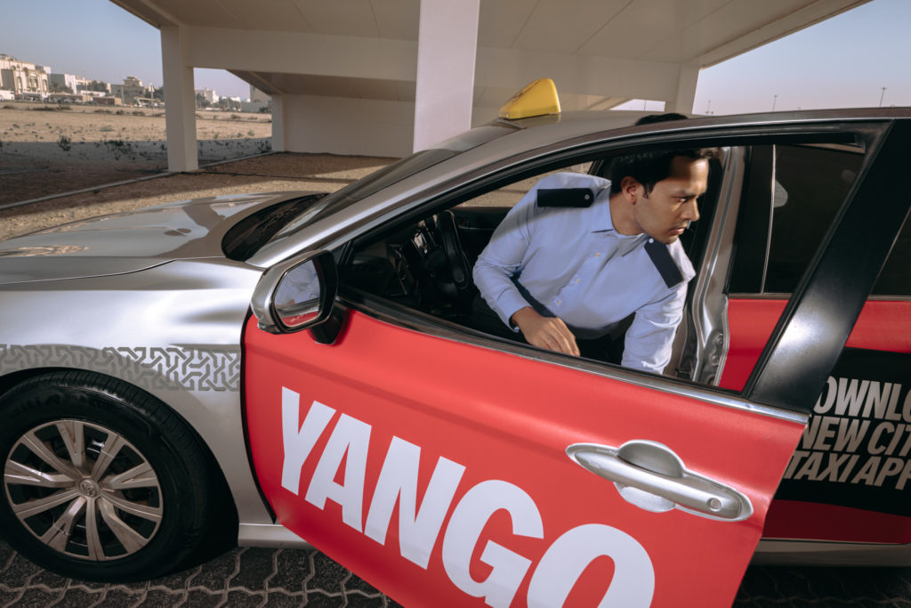 YANGO. Photobank