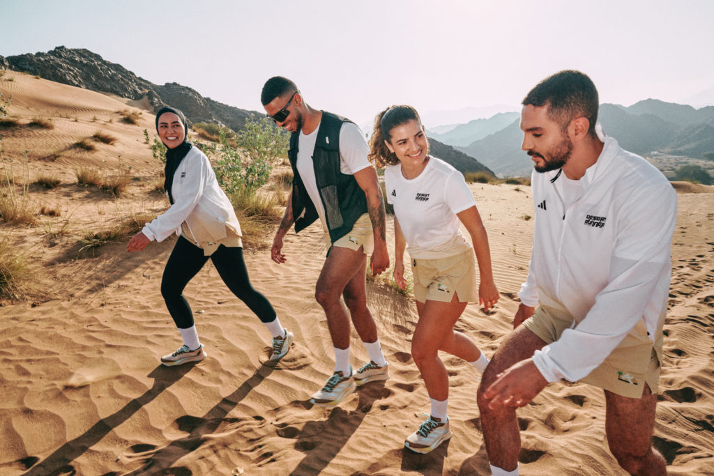 adidas. Desert Runner