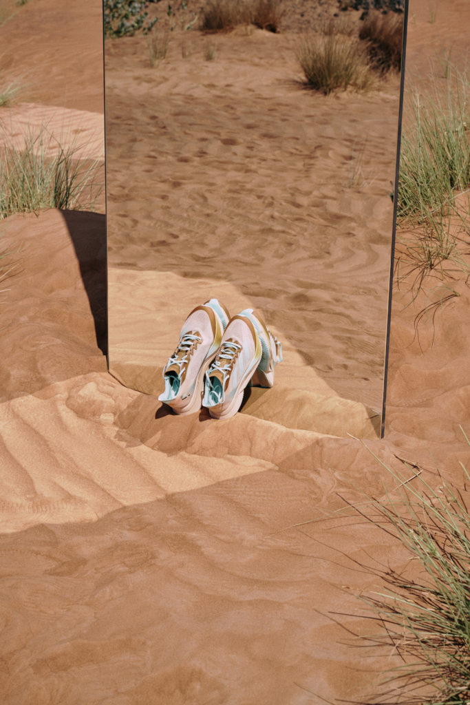 adidas. Desert Runner